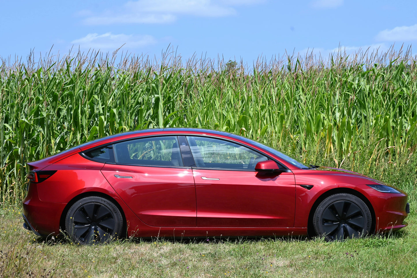 Tesla Model 3 2024+ - Highland RWD Standard Range +