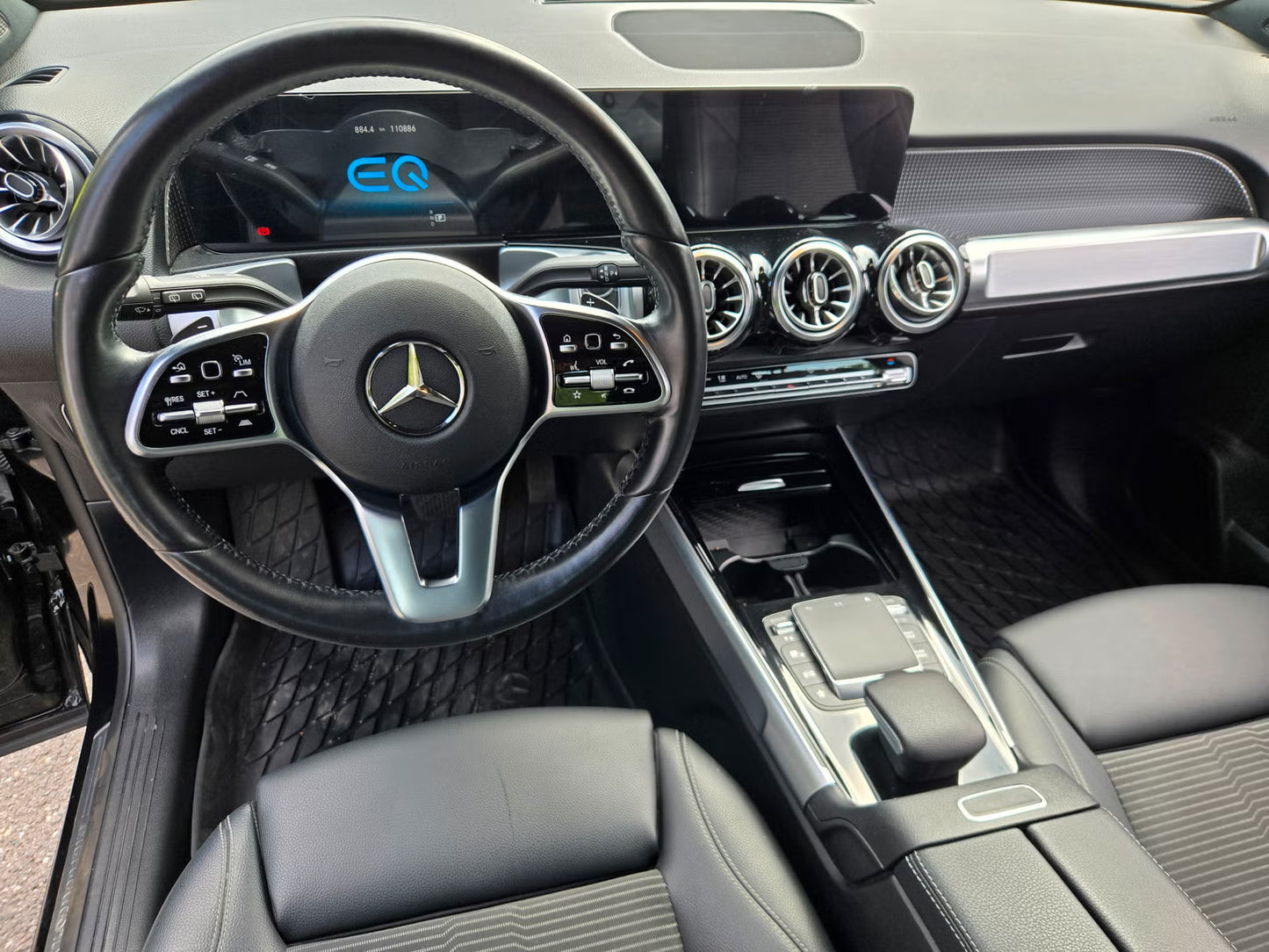 Mercedes-Benz EQB