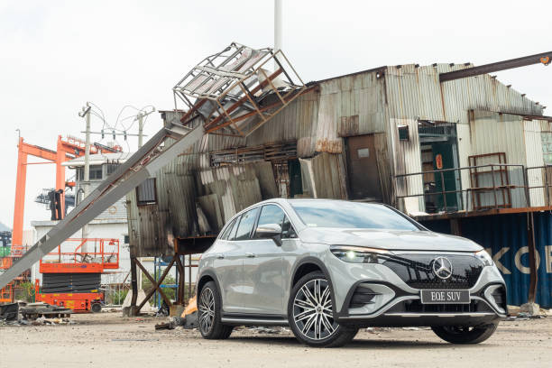 Mercedes-Benz EQE SUV